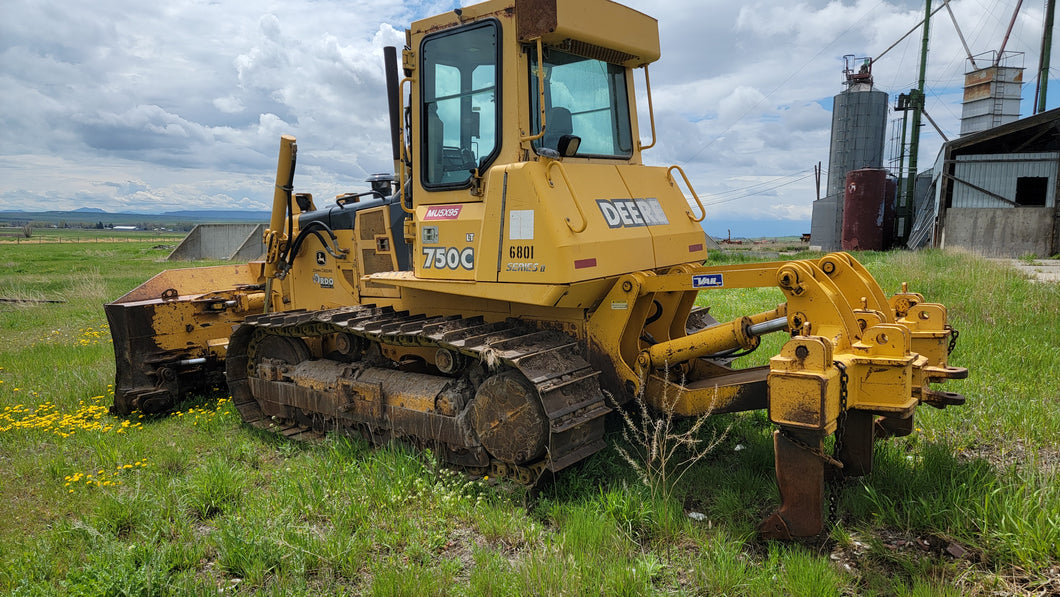 John Deere 750C