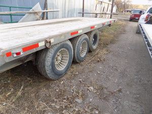 Equipment trailer