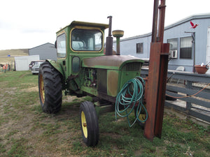 John Deere 4320