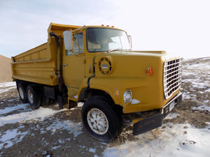 Ford 9000 Gravel truck