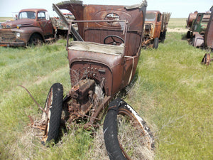 2 Ford C Cabs