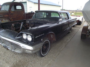 58 Ford Thunderbird