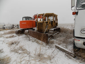 Long and short reach excavators and contruction equipment