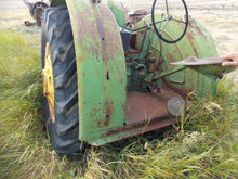 Load image into Gallery viewer, John Deere D tractor