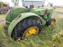 Load image into Gallery viewer, John Deere D tractor