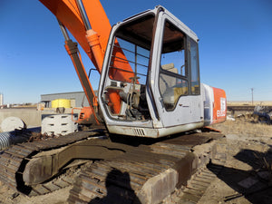 Hitachi 200 excavator