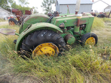 Load image into Gallery viewer, John Deere D tractor