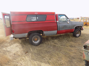 Assortment of Chevy 2 wd and 4x4 pickup trucks