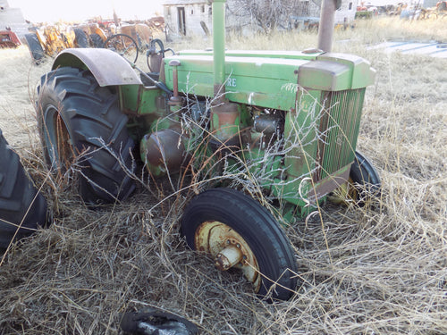 John Deere D model