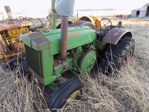 John Deere D model