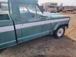 Jeep pickup