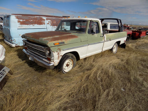 73 Ford 1/2 ton 2 wd  longbox