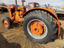 Load image into Gallery viewer, Case Tractor