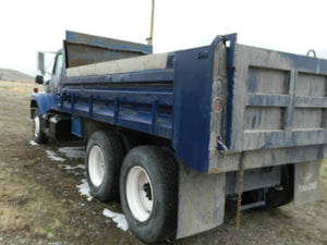 S 2500 86 International Dump truck