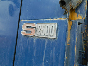 S 2500 86 International Dump truck