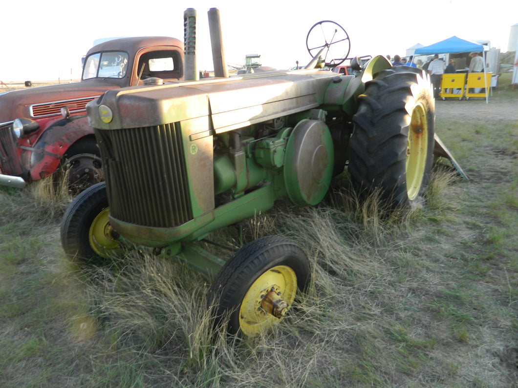 John Deere R model