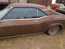 Load image into Gallery viewer, 69 Buick Riviera