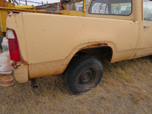 Load image into Gallery viewer, Shortbox  Dodge 4x4