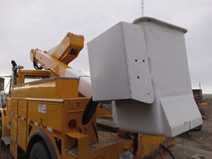 93 Freightliner Bucket truck